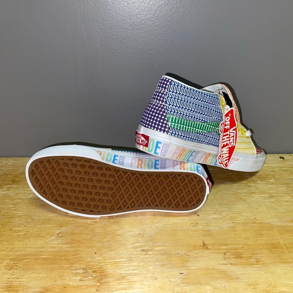 NEW Vans Sk8-Mid Pride Sneakers Skate Shoes VN0A3WM33WJ - Picture 5 of 6